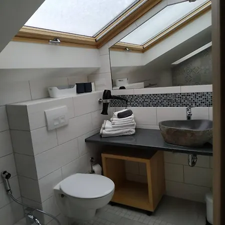 Apartament Geraeumiges Atelier Mit Flair Und Bergblick