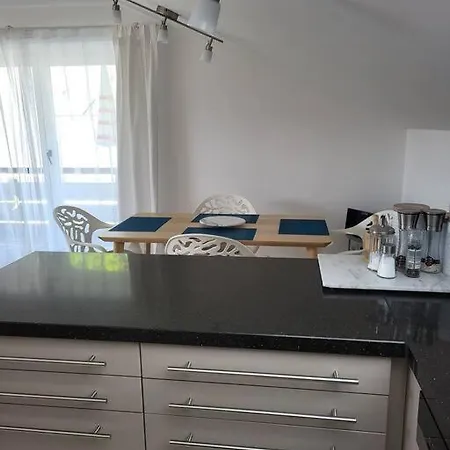 Geraeumiges Atelier Mit Flair Und Bergblick Daire Murnau am Staffelsee