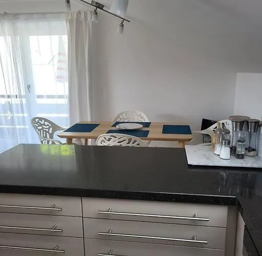 Geraeumiges Atelier Mit Flair Und Bergblick Appartement Murnau am Staffelsee