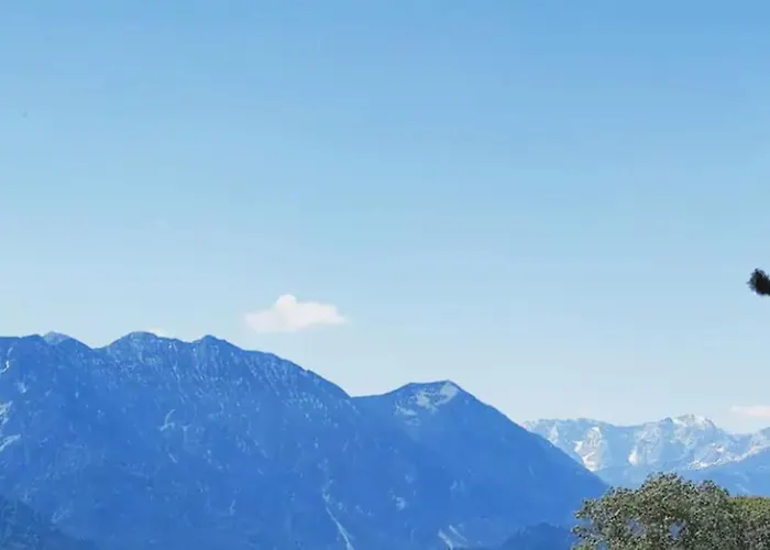 Geraeumiges Atelier Mit Flair Und Bergblick *