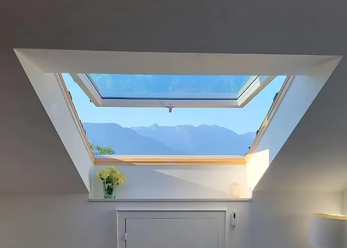 Geraeumiges Atelier Mit Flair Und Bergblick