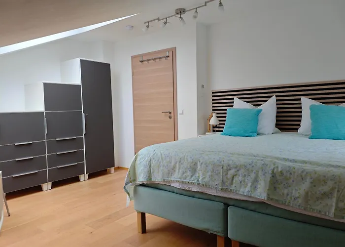 Geraeumiges Atelier Mit Flair Und Bergblick Appartement Murnau am Staffelsee