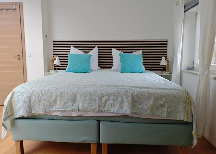 Geraeumiges Atelier Mit Flair Und Bergblick Appartement Murnau am Staffelsee
